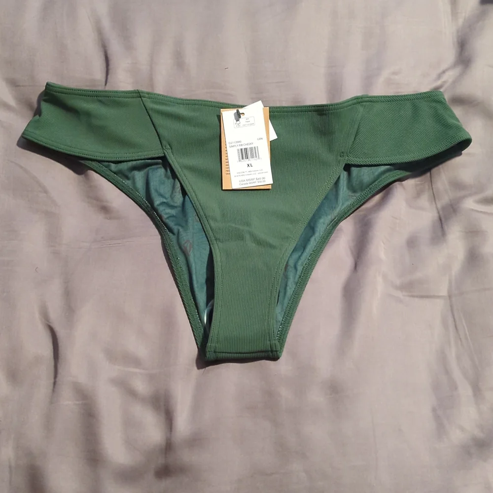 Volcom Ribbed Two Piece Bikini - Picture 4 of 6